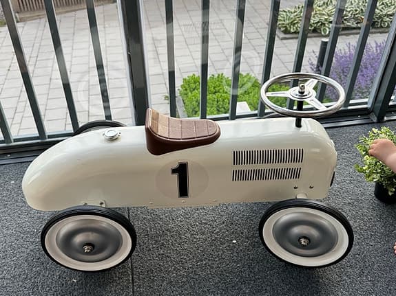 Gåbil retrobil