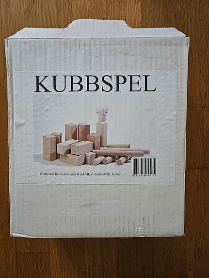 Kubbspel i trä