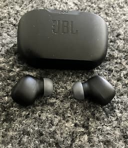 JBL wawe buds 2