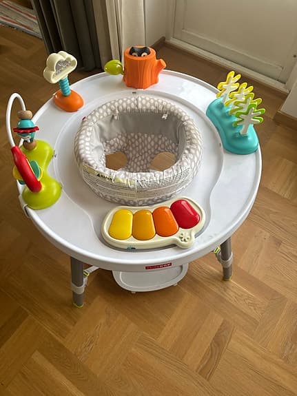 Fisher-Price aktivitetscenter för bebis