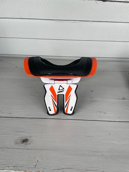 Leatt GPX 5.5 Nackskydd S/M