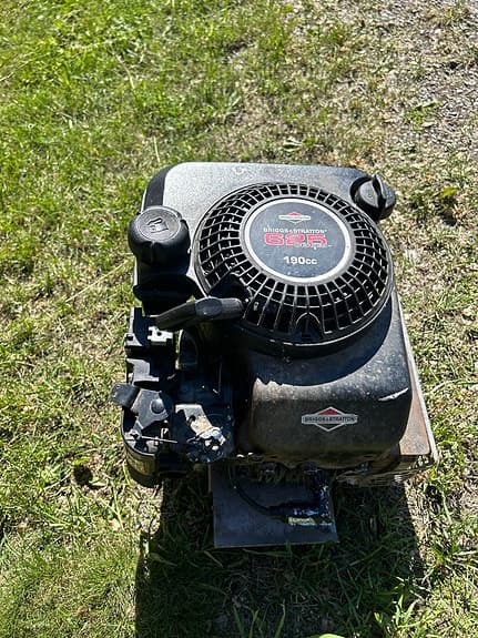 Briggs & Stratton 190cc bensinmotor till gräsklippare