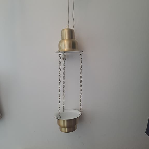 Belid växtlampa