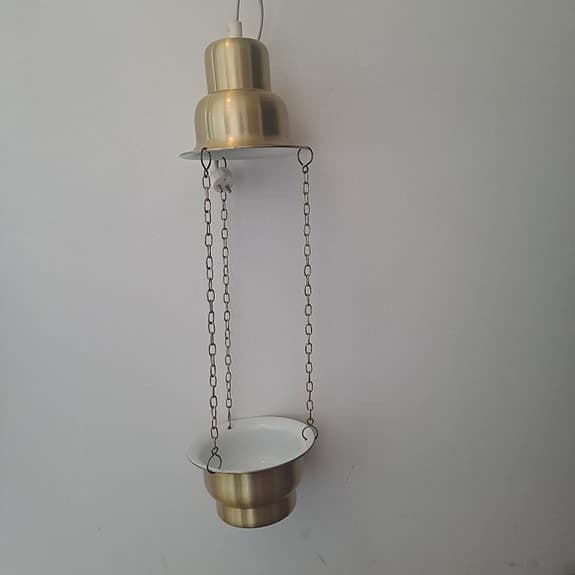 Belid växtlampa