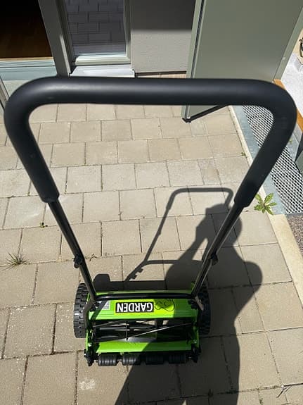 Garden handgräsklippare grön