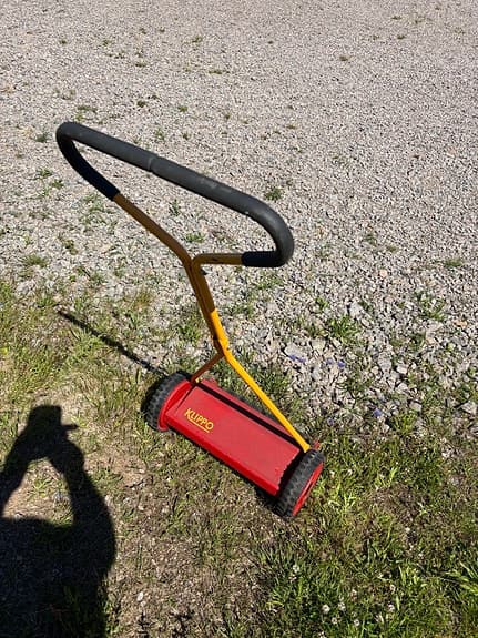 gräsklippare röd/gul