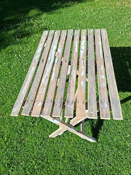 Äldre Trädgårdsbord