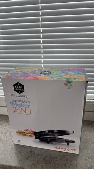 OBH Nordica smörgåsgrill  2-in-1 (svart)