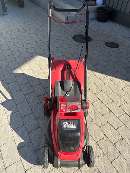 Meec Tools gräsklippare röd