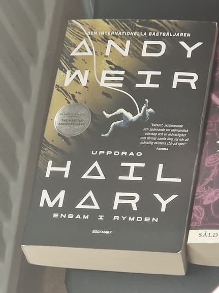 Säljer boken Uppdrag Hail Mary i Uppsala