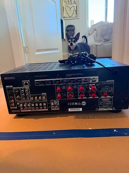 Onkyo AV-receiver med nätverk & Spotify – inkl. fjärrkontroll