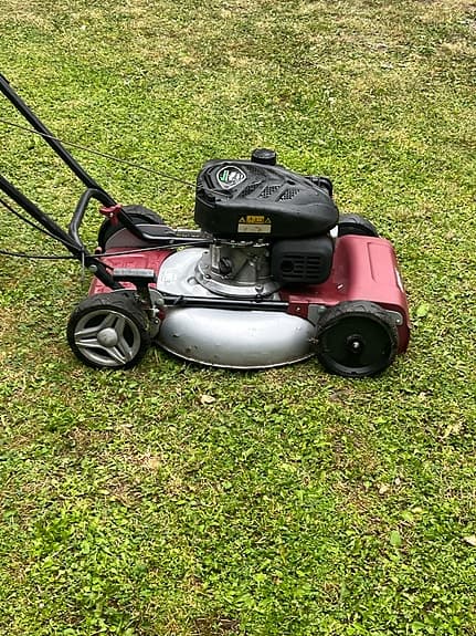 Weibang 4.5 OHV bensindriven gräsklippare röd
