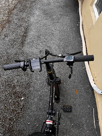 Ihopvikbar elcykel 14”