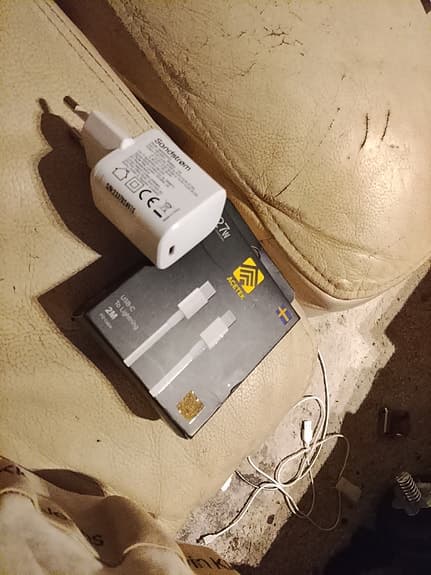 Komplett Snabbladdningskit till iPhone (30W GaN-laddare + 2m kabel) – Helt nytt!