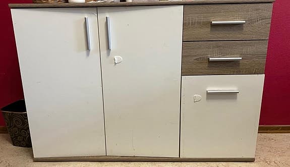 Sideboards/byråer