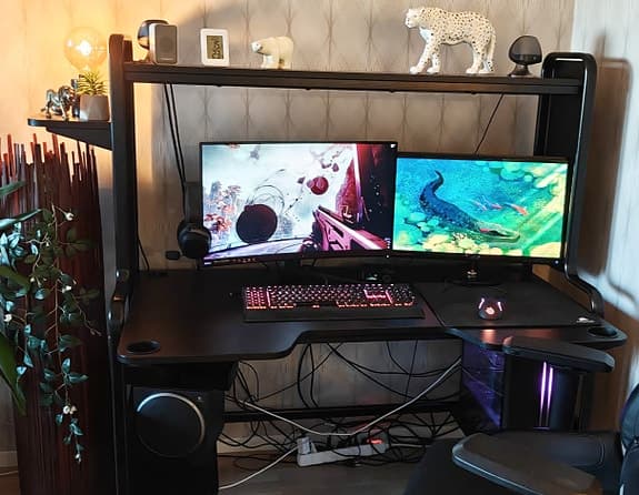 Fredde gamingbord databord skrivbord