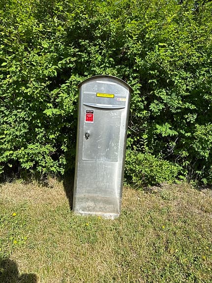 Rostfri brevlåda