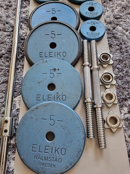 Eleiko hantel- och skivstång med viktskivor blå