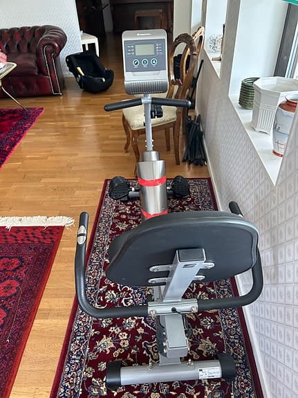 Helt oanvänd motionscykel säljes!