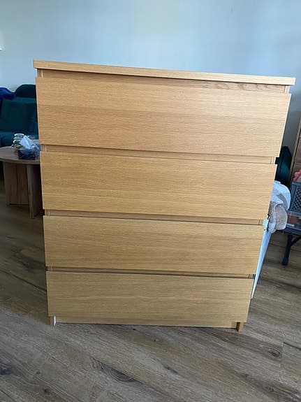 Ikea byrå