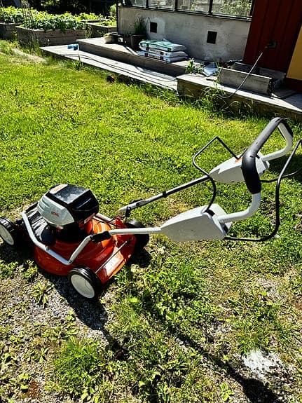 Stihl batteridriven gräsklippare - RMA 2 RT