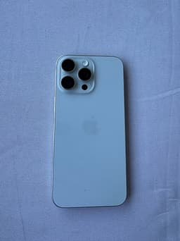 Apple iPhone 15 Pro Max 256 GB vit titanium