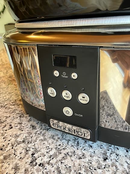 Crockpot Slowcooker 5,7 L – Perfekt för smidiga middagar!