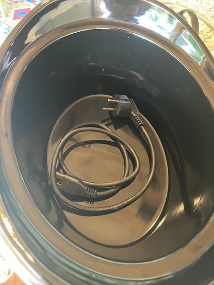 Crockpot Slowcooker 5,7 L – Perfekt för smidiga middagar!