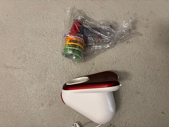 Moulinex Fresh Express riv- och skärmaskin röd