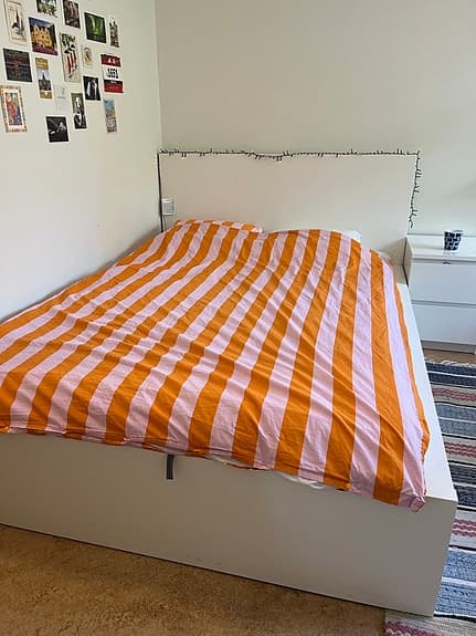 IKEA säng 140x200 med förvaring vit