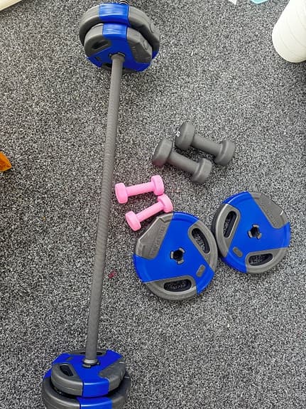 Skivstångsset 20,5 kg med hantlar blå/rosa/grå