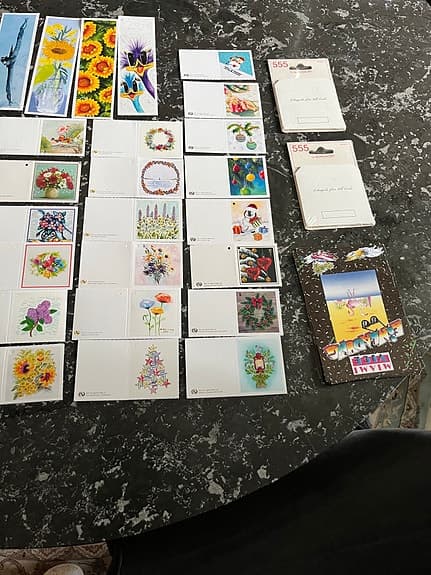 Kort,  195 st bokmärken och inbjudningskort med blommotiv 68 delar