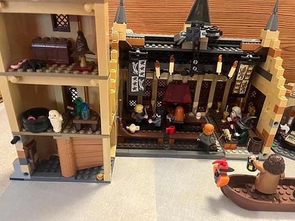 Lego Harry Potter Hogwarts slott med figurer