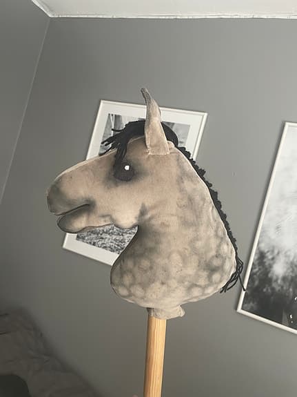 Handsydd käpphäst - apelkastad