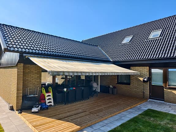 Markis terrassmarkis