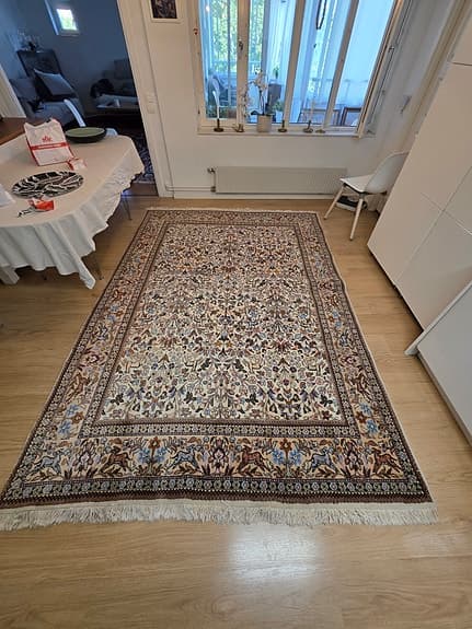 äkta handknuten persiska matta
