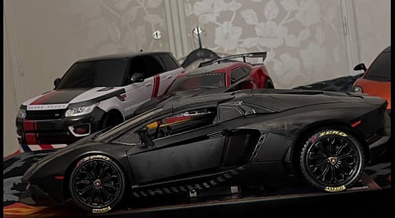Lamborghini Aventador 1:8 Eltak Jet Matt Carbon Color Större RC Ny Batteri
