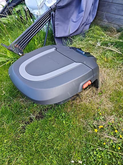 Gardena Sileno med garage och Smart System