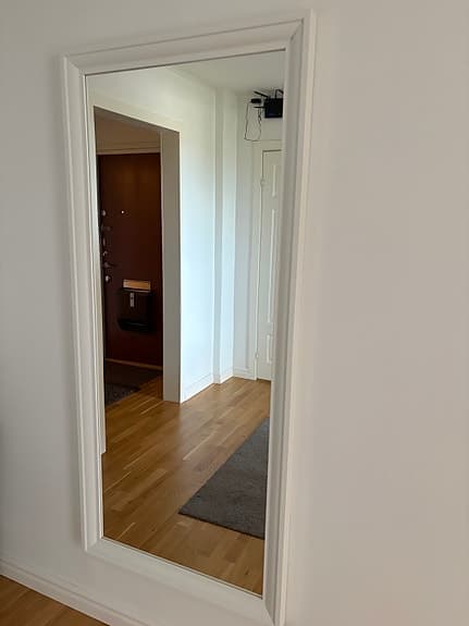 IKEA spegel helkropp väggspegel vit