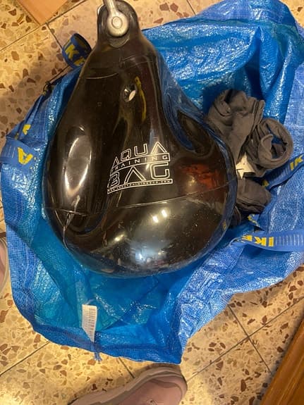 Komplett kampsports-/MMA-paket – sandsäck, Aqua Bag, handskar, mittsar m.m.