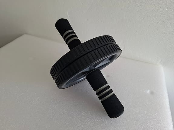 Maghjul träningsredskap svart