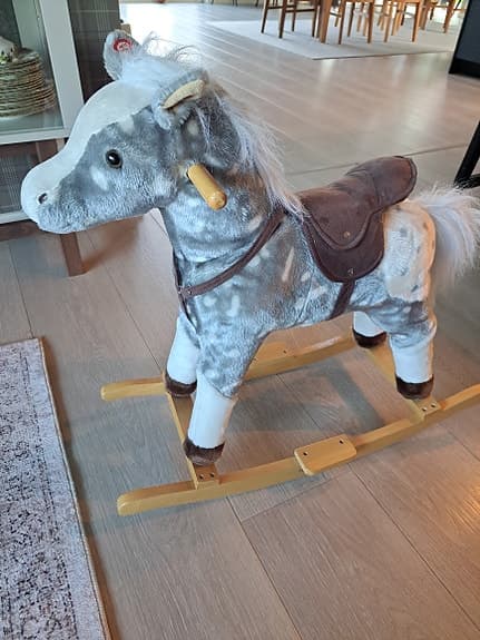 gunghäst med ljud