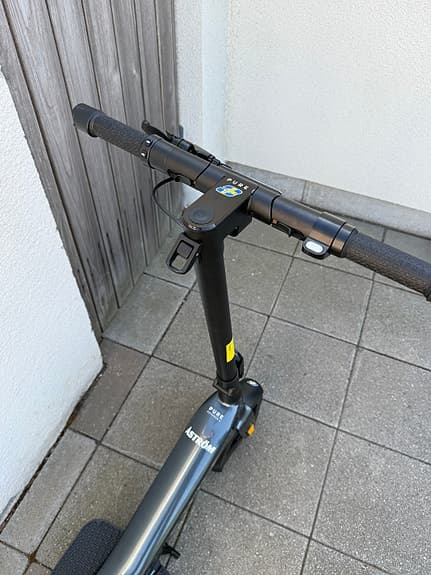 Elsparkcykel Pure Advance