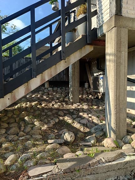 Natursten / dekorationssten till trädgård