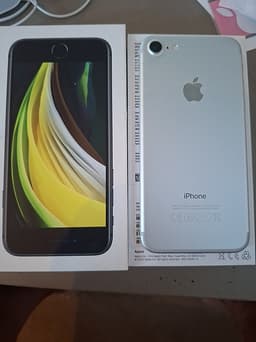 Iphone 7 silverfärgad funkar att ringa och surfa med men stöder inte bankID