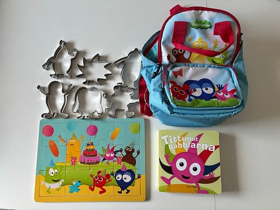 Babblarna ryggsäck, pussel, bok och pepparkaksformar