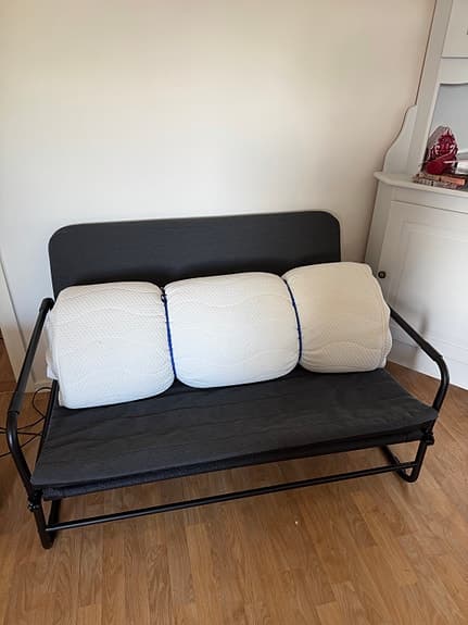 Hammarn Bäddsoffa från Ikea Mörkgrå/svart