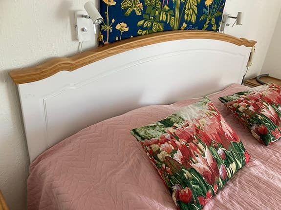 Dubbelsäng Em home Tenhults möbler
