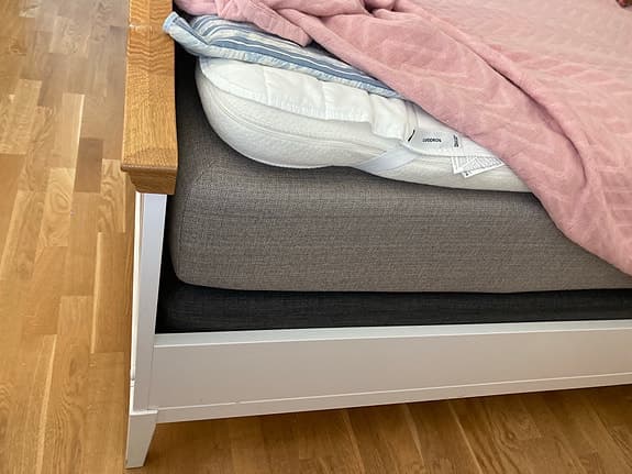 Dubbelsäng Em home Tenhults möbler