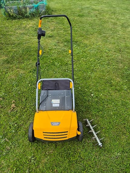 Stiga SV213E  Elektrisk vertikalskärare